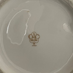 大倉陶園　金蝕　薔薇　金彩　花瓶の画像