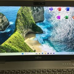 🍀【美品】超軽量・超高速ノートパソコン「FUJITSU」win11・office2021 管理No2の画像