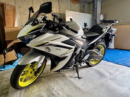 YAMAHA YZF-R25 2018年　低走行　純正リアキャリア、ETC付