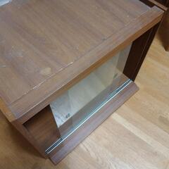 レトロテレビ台の画像