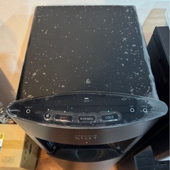 美品　ウォーターサーバー 自動清掃付き　温水 冷水 常温の画像