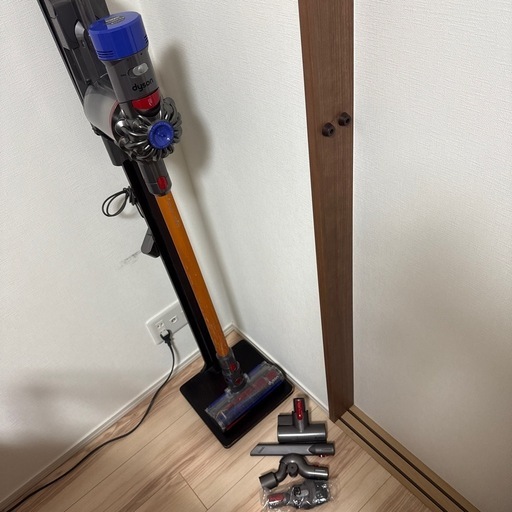 Dyson SV10コードレスクリーナー