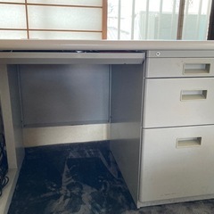 事務机の画像