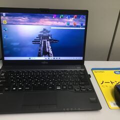 🍀【美品】超軽量・超高速ノートパソコン「FUJITSU」win11・office2021 管理No3-2の画像