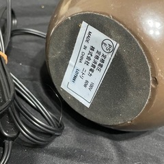 ニトリ　小判型シェードテーブルランプの画像