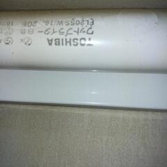 蛍光灯照明器具 60cmの画像