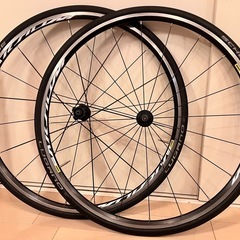 Mavic Aksium ホイールセット（前後） シマノフリー＋...
