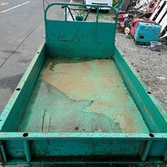 筑水キャニコム 運搬車 6馬力　積載600kg デフロック　パッカード 荷台 搬送 乗用 三方開 ホイール運搬車 ガソリン 田んぼ 畑 肥料 水タンク 農園 ハウス 不整地 宮崎　簡易始動動画あ りの画像