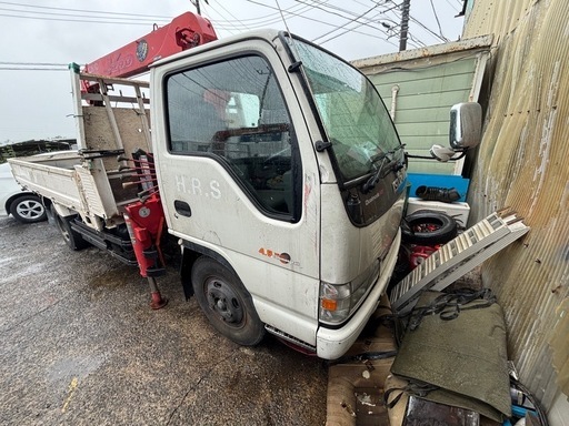 いすゞ　2トンユニック車　低走行