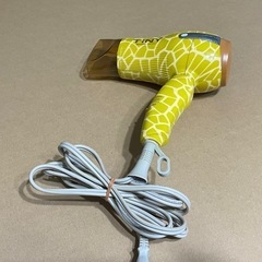 【受け渡し予定者決定】コイズミ　ヘアドライヤー　KHD-0912
