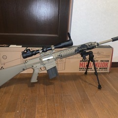 購入者決定　
ARES   M110   電動ライフル　修理品
