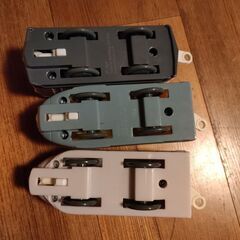 電車3セットの画像