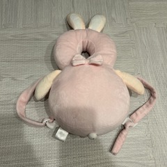 赤ちゃん　転倒防止ぬいぐるみの画像