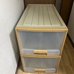 衣装ケースの画像