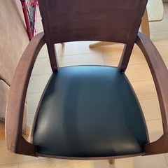 🈹【ARCHE】360度回転ダイニングチェアの画像