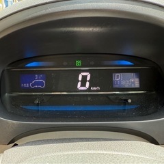 ダイハツミライースの画像