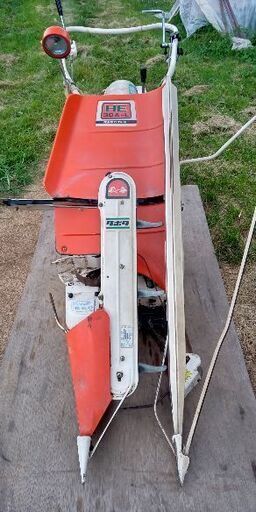 クボタ2輪１条刈りバインダー　HE30A-L