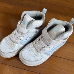 洗濯済み　vans ハイカットスニーカーの画像