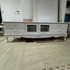 白いローボード　姫家具　アンティーク家具　猫脚家具