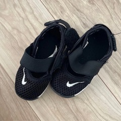 13.0cm ナイキ　サンダル　スニーカーの画像