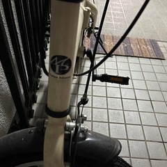 折りたたみ変速自転車の画像