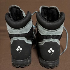 mont-bell 登山靴 ブルーグレー/ブラック23㎝　ワイド　レディースの画像
