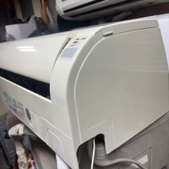 当社は税込‼️最短取付✨標準取付費込みHITACHI2018年製6〜8畳の画像