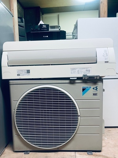 基本取り付け工賃込み　 Daikin ルームエアコン AN22TFS-W　主に6畳100V 2016年製♻️