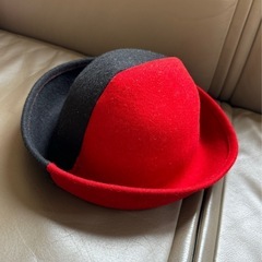 子供用のフェルトハット　 サイズ54 日本製 赤x黒