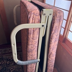 折りたたみベッド⭐︎手すり付き⭐︎シングルの画像