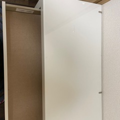 IKEA MALM マルムの画像