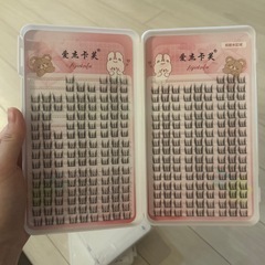 つけまつげの画像