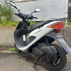 軽整備済み‼️ アドレスv50 割れあり　配送可能　現車確認可能の画像