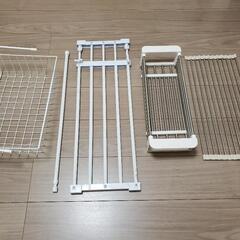 突っ張り棒&水切りかごセットの画像
