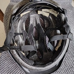 自転車ヘルメットBELLの画像