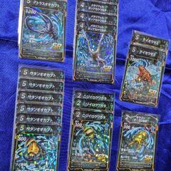 中古 プレイ用『蟲神器』１〜５弾コンプファイル入・公式パーフェクトガイドブック・各弾ＳＲ・Ｒ・Ｎ 複数枚の画像