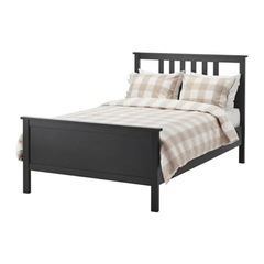 IKEAベッド　ヘムネス　ダブルサイズ　マット付 1台4役だからいろいろなお部屋で活躍！IKEAのHEMNESデイベッド