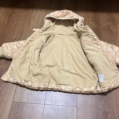 【無料】子ども服(95)しろくまさんジャンバー差し上げます。の画像
