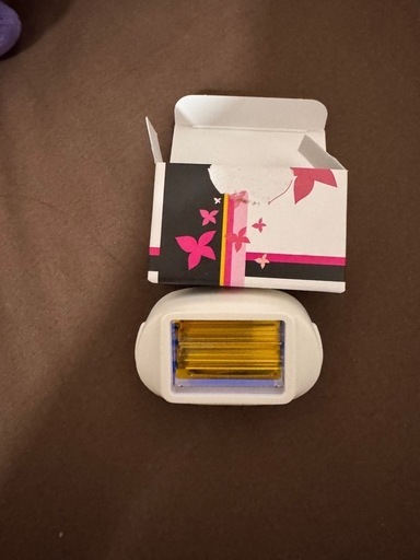 家庭用脱毛器　ケノン　ブラック