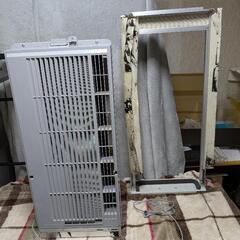 冷房　エアコン　ウインド型の画像