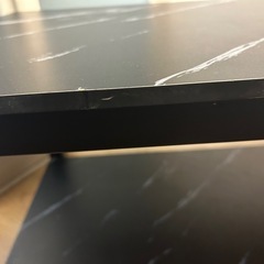 大理石柄テーブル
の画像