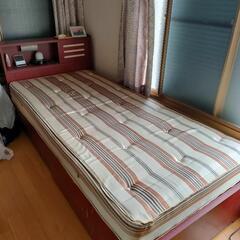 【受付終了】シングルベッド　家具調　収納引き出し2つ付