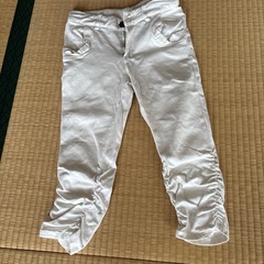 七分丈パンツ