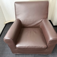 IKEA 1人用　
ソファ