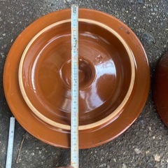 漬物用のカメ、常滑焼き、伝統あるいい焼き物はものは重い！の画像