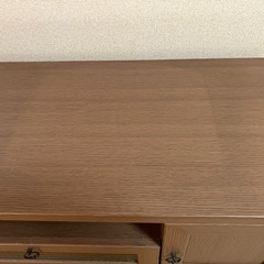 テレビボードの画像