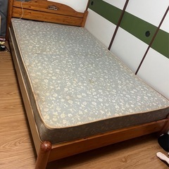 お譲りします⭐︎セミダブルベッド