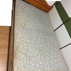 お譲りします⭐︎セミダブルベッドの画像