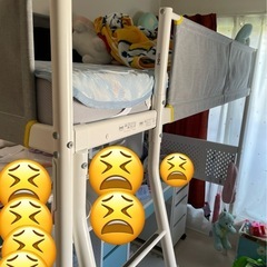 【終了しました。】IKEA /VITVALヴィトヴァル　ロフトベッドフレーム/ホワイトの画像