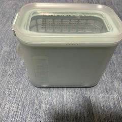 哺乳瓶消毒ケース➕ミルクポンWの画像